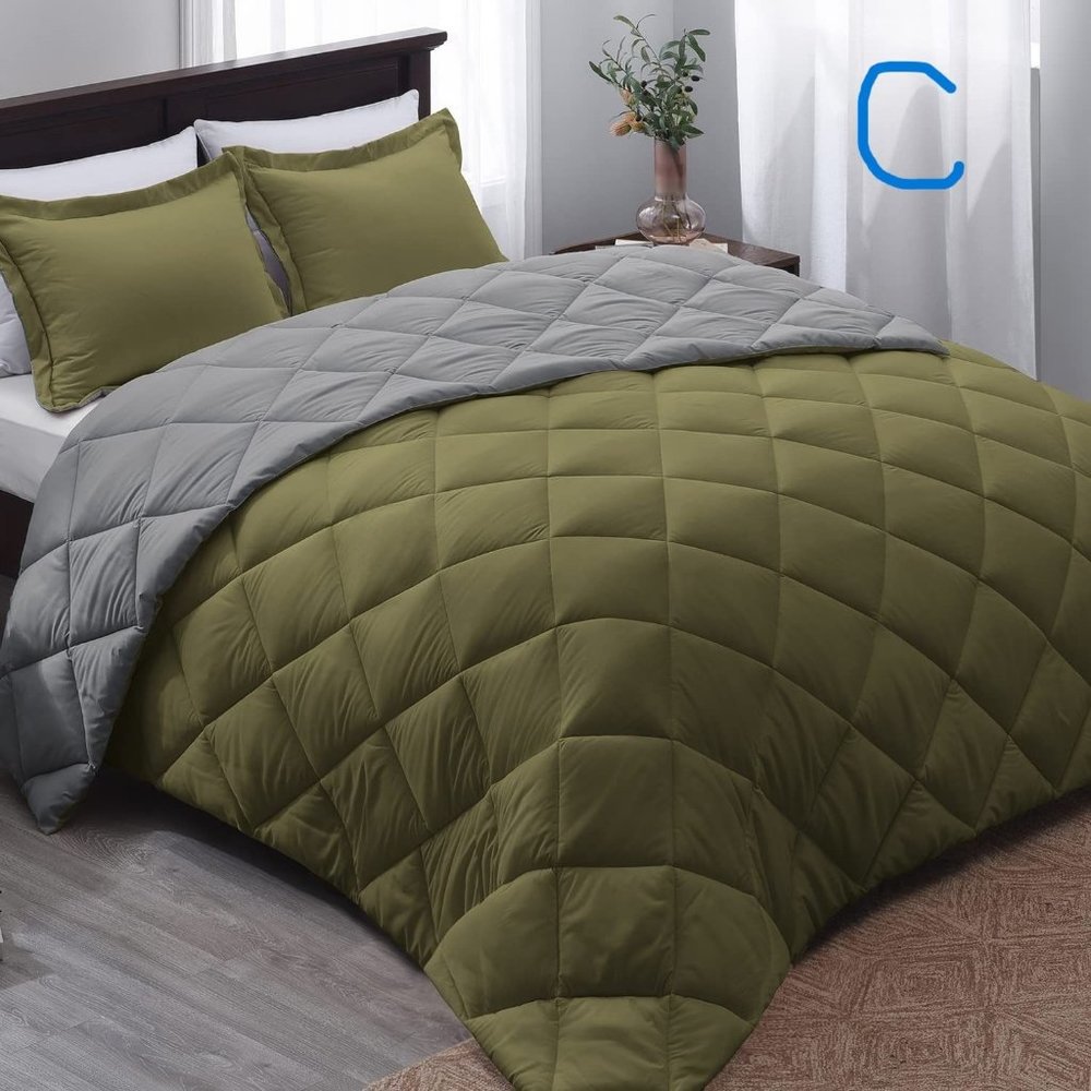 New Queen or  King Size Comforter Set -  Reversible Down Alternative - Picture 6 of 8